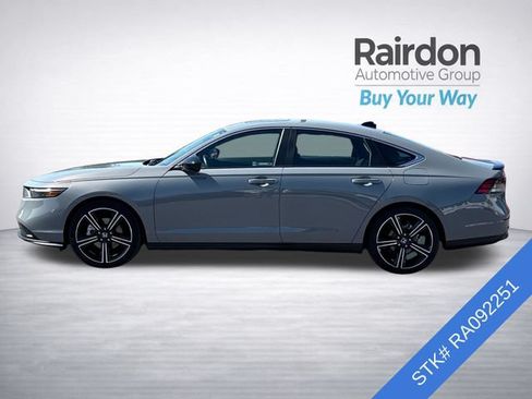Used 2024 Honda Accord Sport image 4