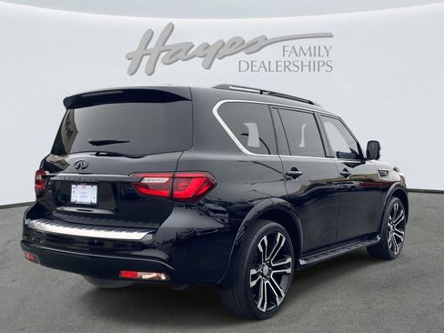 Used 2019 INFINITI QX80 Luxe w/ 22" Wheel Package image 3