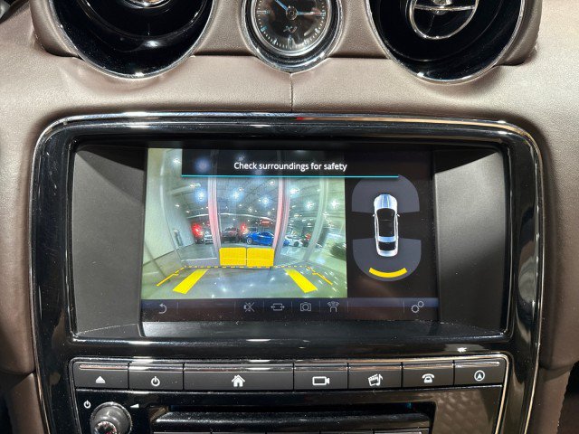 Used 2017 Jaguar XJ L Portfolio AWD/4WD image 84