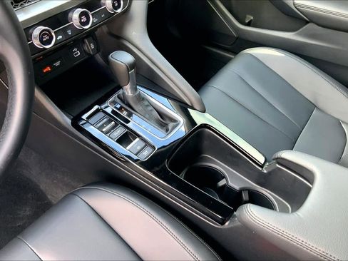 Used 2024 Acura Integra image 14