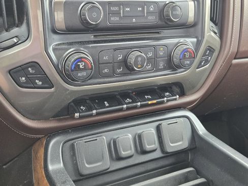 Used 2016 Chevrolet Silverado 1500 High Country w/ High Country Premium Package image 27