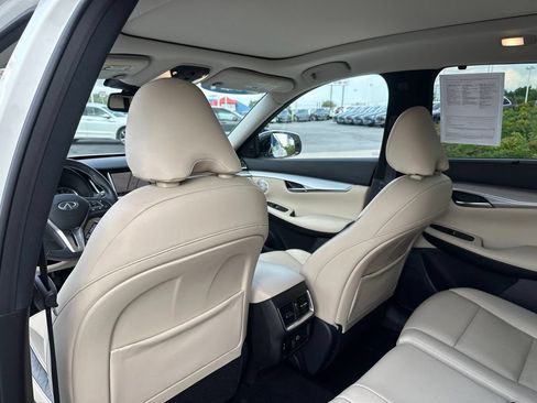Used 2021 INFINITI QX50 Sensory w/ Accent Package AWD/4WD image 41