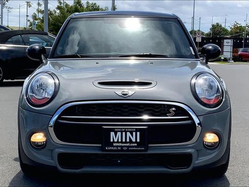 Used 2017 MINI Cooper S FWD image 3