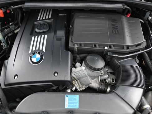 Used 2009 BMW 335i Convertible RWD image 25
