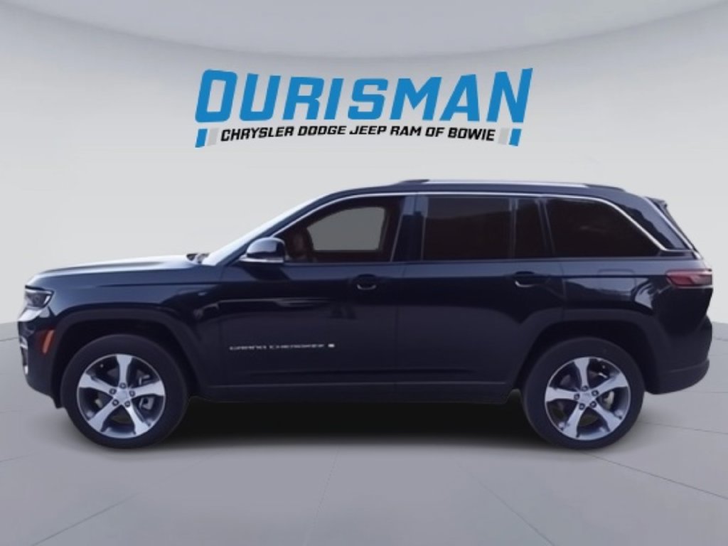 Used 2024 Jeep Grand Cherokee Limited 4xe w/ Luxury Tech Group II AWD/4WD image 6