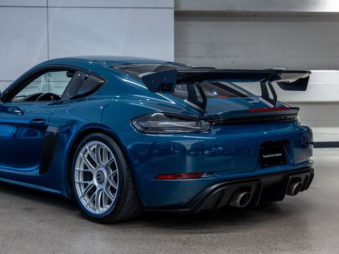 Used 2023 Porsche 718 Cayman GT4 RS RWD image 32