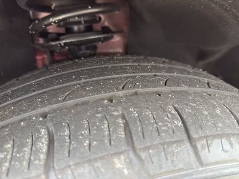 Used 2024 Ford Edge SEL w/ Convenience Package image 10