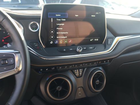 Used 2024 Chevrolet Blazer Premier w/ Driver Confidence II Package image 23