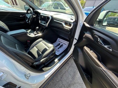 Used 2019 GMC Acadia SLT image 9