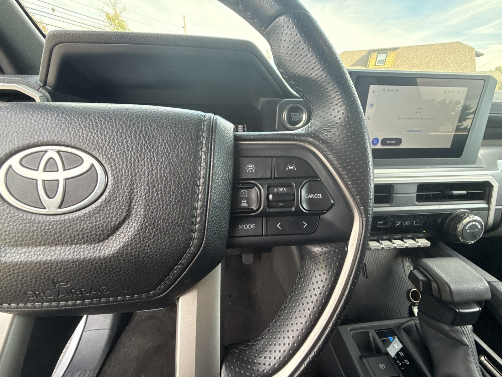 Used 2025 Toyota 4Runner SR5 AWD/4WD image 20