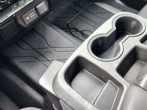 Used 2020 Chevrolet Silverado 1500 LT w/ Texas Edition image 20