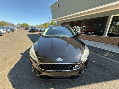 Used 2016 Ford Focus S image 2