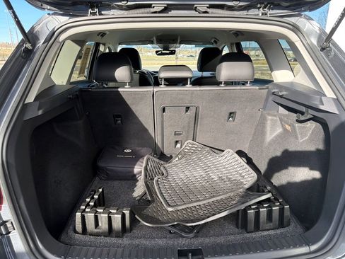 Certified 2023 Volkswagen Taos SE image 24