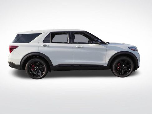 Used 2022 Ford Explorer ST w/ Equipment Group 401A AWD/4WD image 8