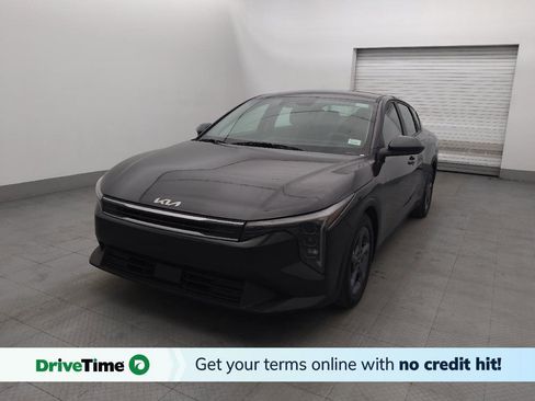 Used 2025 Kia K4 LXS image 1