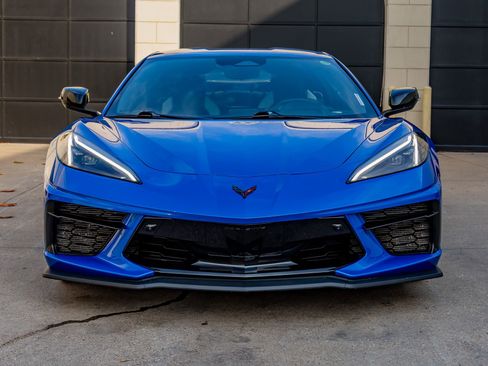Used 2025 Chevrolet Corvette Stingray Preferred Cpe w/ Stealth Interior Trim Package RWD image 2