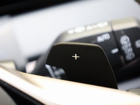 Used 2025 BMW X3 xDrive30i w/ Premium Package image 24