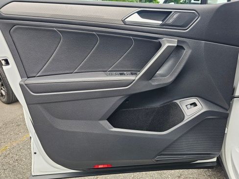Certified 2022 Volkswagen Tiguan SE AWD/4WD image 26