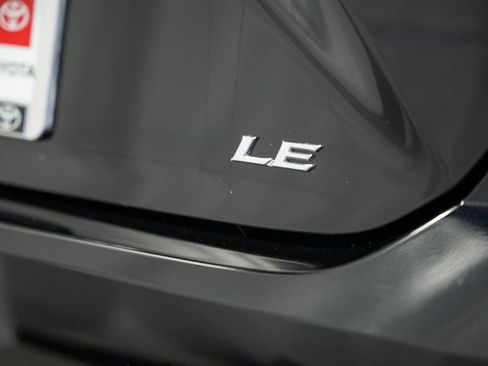 Used 2025 Toyota Camry LE FWD image 7