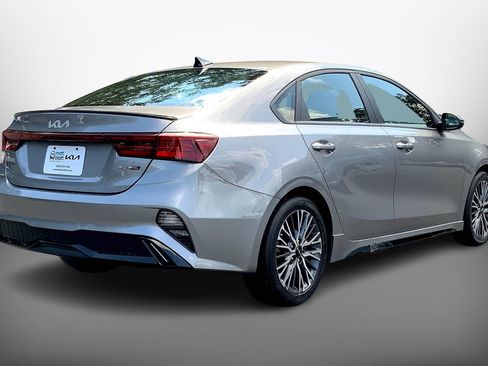 Used 2023 Kia Forte GT-Line image 14