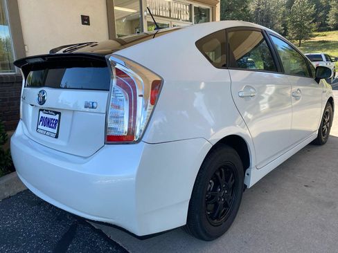 Used 2013 Toyota Prius Three FWD image 5