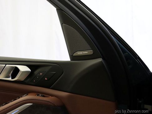 New 2026 BMW X5 xDrive50e w/ Executive Package image 28