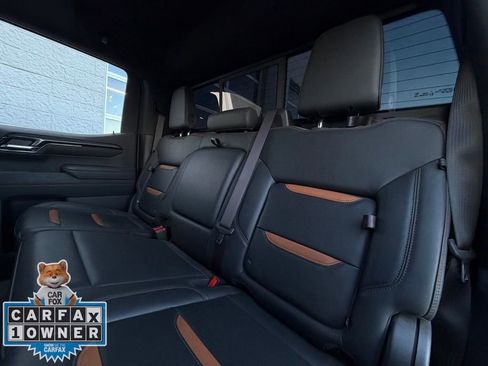 Used 2023 GMC Sierra 1500 AT4 w/ AT4 Premium Package image 22