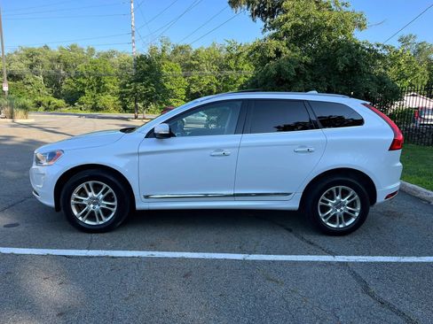 Used 2015 Volvo XC60 T5 AWD/4WD image 6