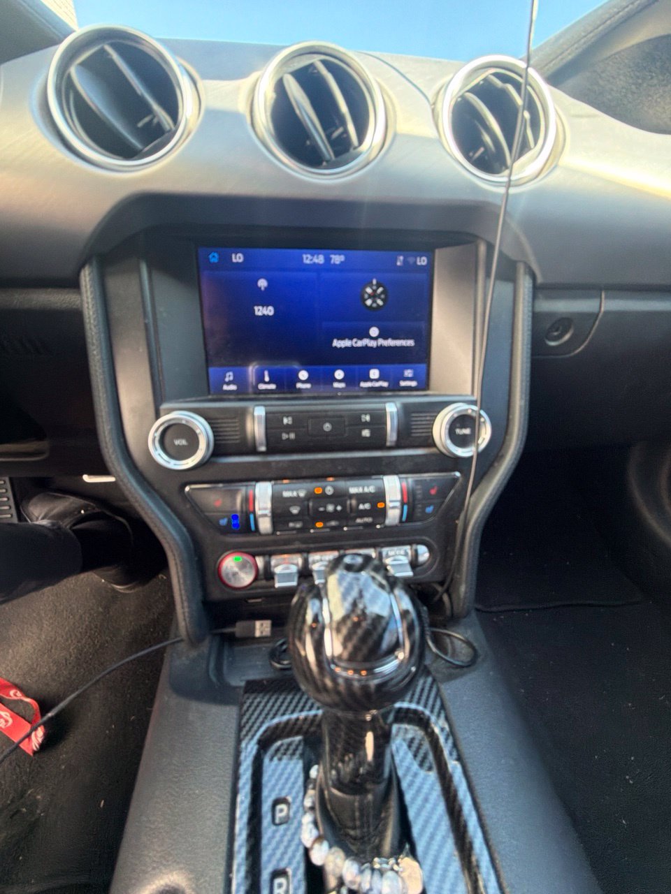 Used 2022 Ford Mustang Premium RWD image 9