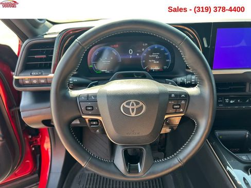 Used 2025 Toyota Crown Signia w/ Advanced Technology Package AWD/4WD image 14