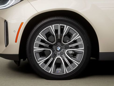 Used 2026 BMW X3 xDrive30 w/ Convenience Package image 32