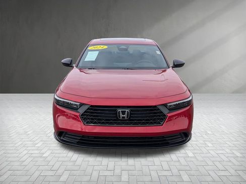 Used 2024 Honda Accord Sport image 3