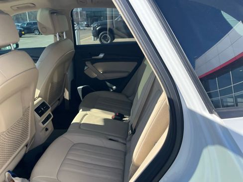 Used 2018 Audi Q5 2.0T Premium image 8