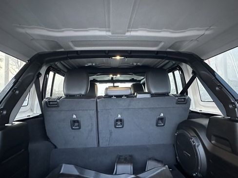 Used 2021 Jeep Wrangler Unlimited Sahara w/ Cold Weather Group image 23