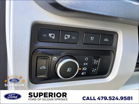 Used 2024 Ford F350 Limited image 28