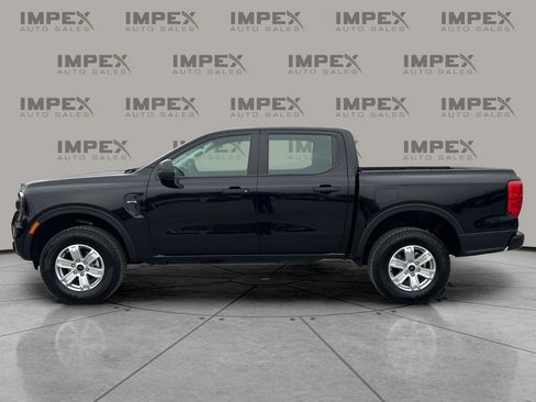 Used 2025 Ford Ranger XL image 2