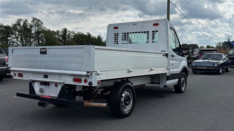Used 2018 Ford Transit 250 138 RWD image 7