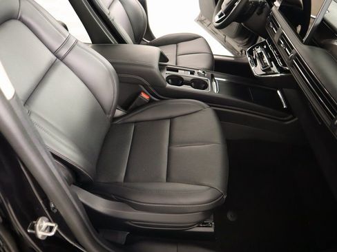 New 2025 Lincoln Corsair Grand Touring AWD/4WD image 14