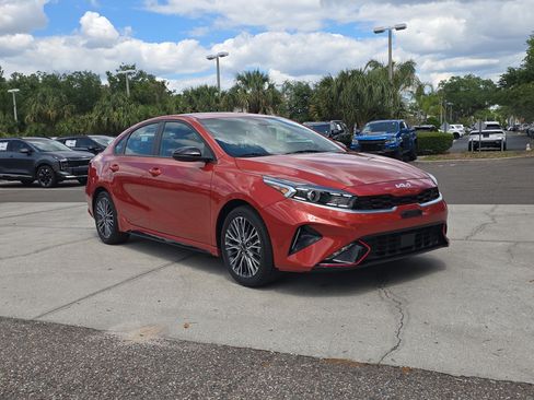 Certified 2023 Kia Forte GT-Line w/ GT-Line Technology Package FWD image 2