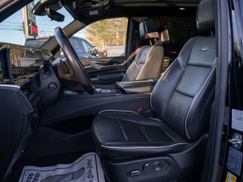 Used 2023 Cadillac Escalade Sport image 17