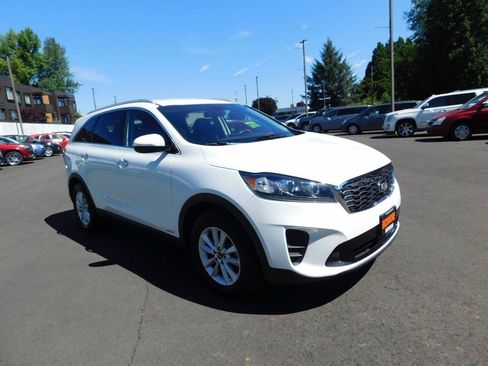 Used 2020 Kia Sorento LX w/ LX I4 Convenience Package AWD/4WD image 1