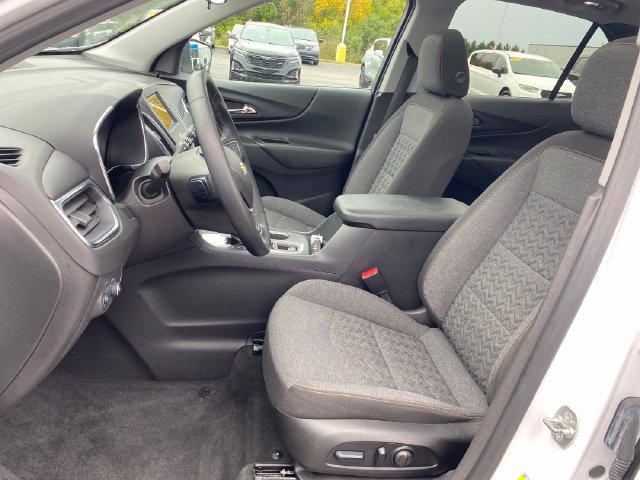 Certified 2024 Chevrolet Equinox LT w/ LPO, Floor Liner Package FWD image 16