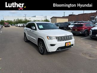Used 2019 Jeep Grand Cherokee Overland AWD/4WD video 1