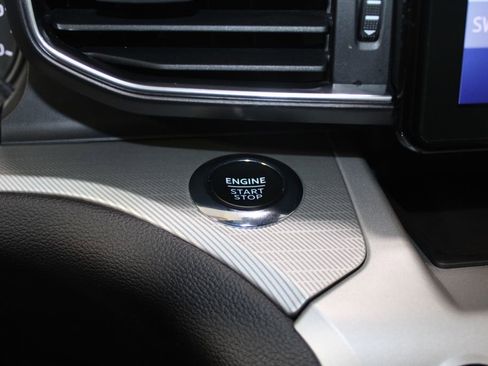 Used 2023 Ford Explorer XLT w/ Equipment Group 202A image 54