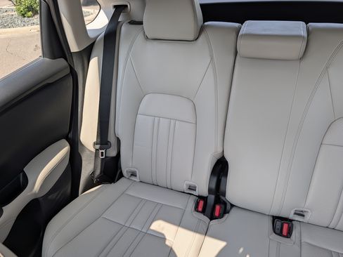 Used 2025 Honda HR-V EX-L image 12
