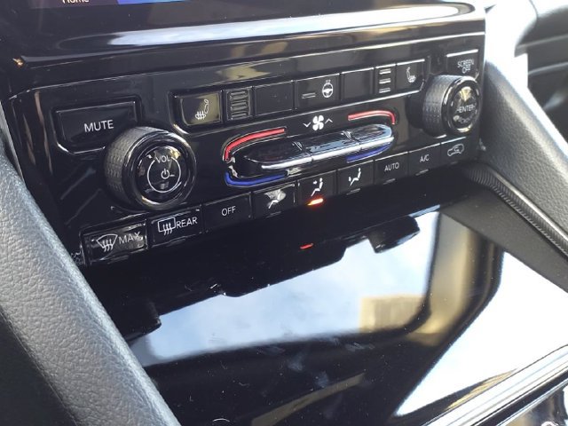 New 2024 Jeep Grand Cherokee Limited 4xe AWD/4WD image 17