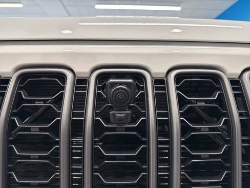 New 2025 Jeep Wrangler Unlimited Rubicon 392 image 22