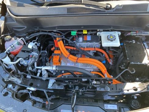 New 2027 Chevrolet Bolt RS w/ Technology Package FWD image 37