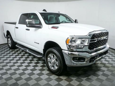 Used 2024 RAM 2500 Big Horn AWD/4WD image 1