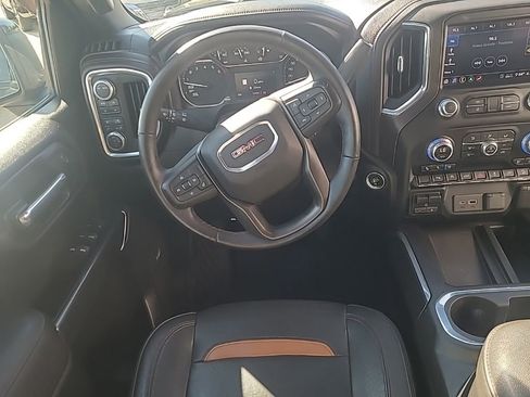Used 2020 GMC Sierra 1500 AT4 w/ AT4 Premium Package AWD/4WD image 15